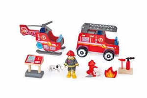 لعبة محطة الإطفاء الخشبية Hape City Fire Station مع شاحنة إطفاء