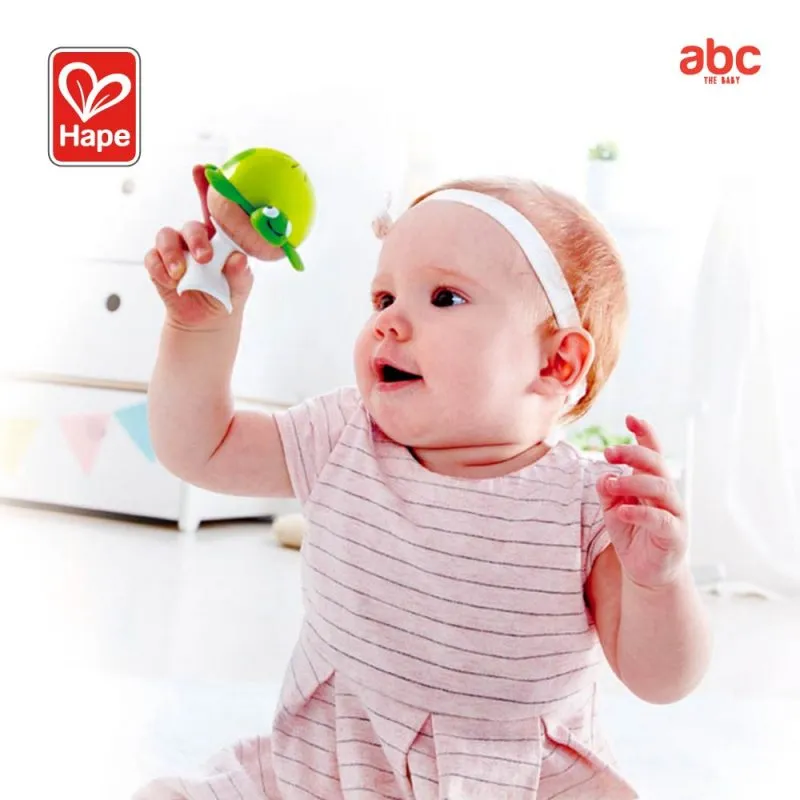 ألعاب Hape لتنمية حواس الرضع