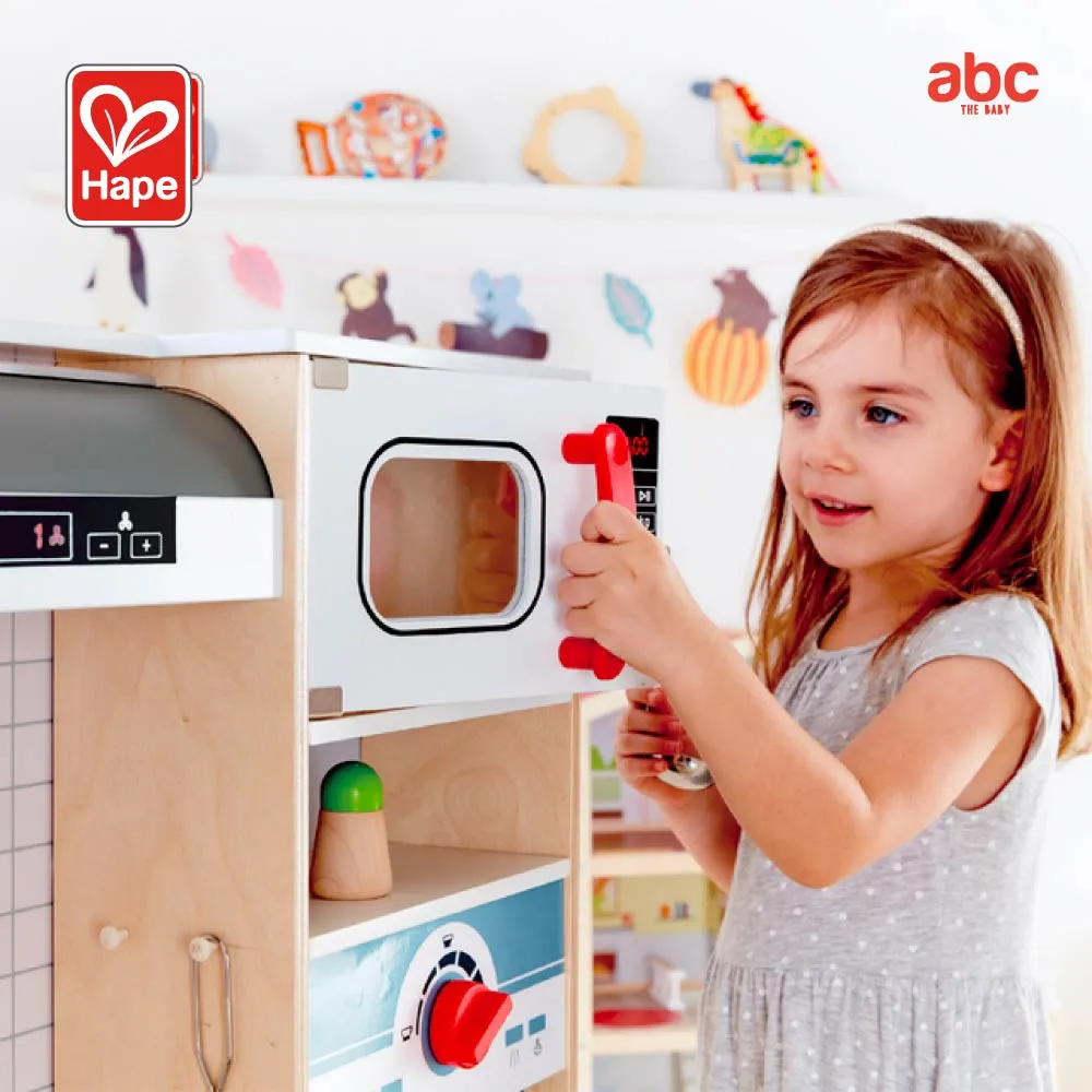 مطبخ اللعب الخشبي Hape All-in-1 Kitchen بثلاثة أسطح عمل