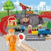 附收纳桶的 Hape Railway Bucket Builder 木制火车轨道套装